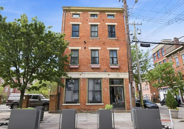 Photo 1 of Condo for sale at 111 E 13th Street #1, Cincinnati, OH 45202 | MLS# 1892081 | Listing updated on 2026-09-02