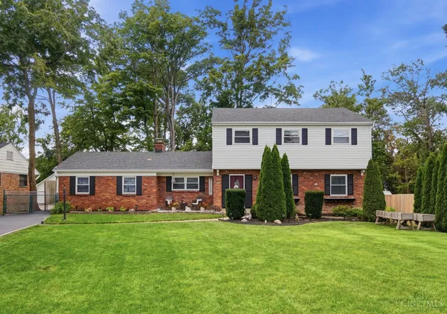 Photo 64 of Single family home for sale at 8949 Paw Ln, Sycamore Twp, OH 45236 | MLS# 1891358 | Listing updated on 2026-09-14