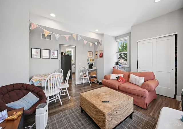 Photo 4 of House for sale at 1988 Lexington Ave, Norwood, OH 45212 | MLS# 1892630 | Listing updated on 2026-09-07