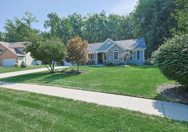 Photo 2 of Sale Pending at 6322 Liberty Ln, Goshen Twp, OH 45122 | MLS# 1892653 | Listing updated on 2026-09-11