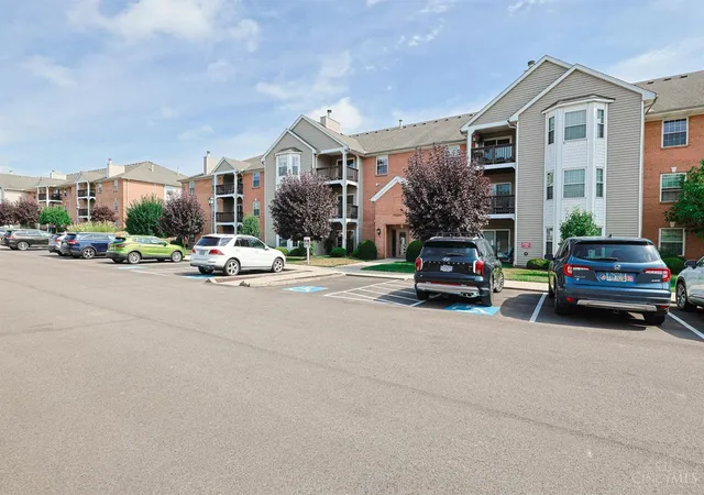 Photo 2 of Condo for sale at 4300 Regency Ridge Ct #208, Green Twp, OH 45248 | MLS# 1892666 | Listing updated on 2026-09-10