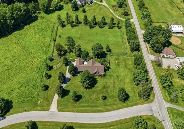 Photo 2 of Sale Pending at 8215 Morgans Run Dr, Harlan Twp, OH 45152 | MLS# 1892239 | Listing updated on 2026-09-03