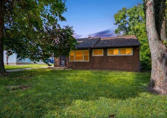 Photo 1 of Single family home for sale at 3223 Keays Ave, Middletown, OH 45044 | MLS# 1890988 | Listing updated on 2026-09-02