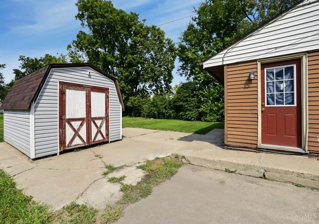 Photo 2 of Single family home for sale at 3223 Keays Ave, Middletown, OH 45044 | MLS# 1890988 | Listing updated on 2026-09-02