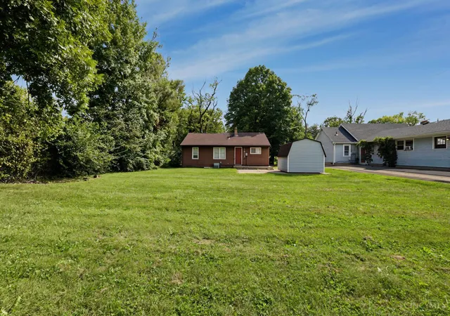 Photo 4 of Single family home for sale at 3223 Keays Ave, Middletown, OH 45044 | MLS# 1890988 | Listing updated on 2026-09-02