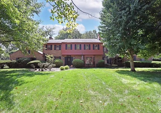 Photo 1 of Sale Pending at 1210 Ashburton Dr, Washington Twp, OH 45459 | MLS# 1892683 | Listing updated on 2026-09-08