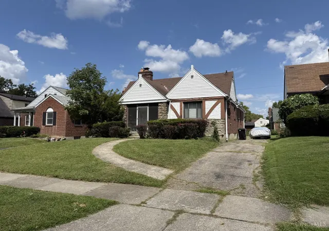 Single family home for sale at 1812 Larchwood Pl, Cincinnati, OH 45237 | MLS# 1892199