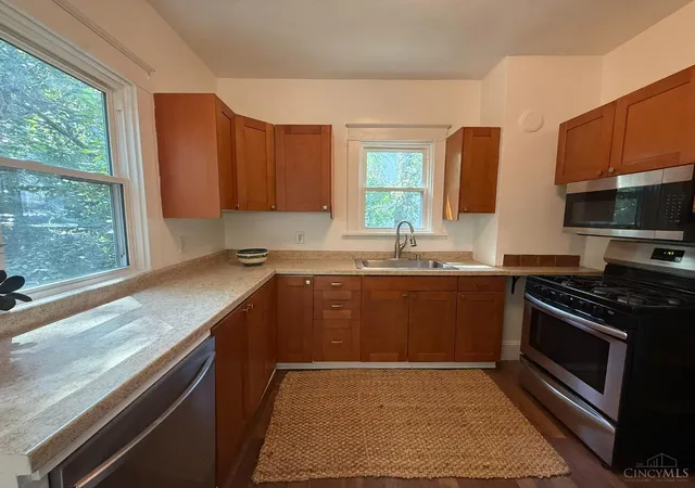 Photo 4 of Single family home for sale at 3038 Percy Ave, Cincinnati, OH 45211 | MLS# 1892539 | Listing updated on 2026-09-02