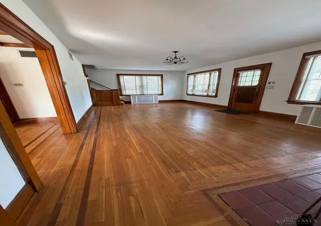 Photo 3 of Single family home for sale at 3600 Erie Ave, Cincinnati, OH 45208 | MLS# 1887451 | Listing updated on 2026-09-04