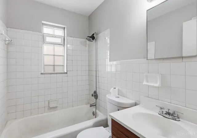 Photo 4 of Single family home for sale at 2712 Galbraith, Colerain Twp, OH 45239 | MLS# 1892262 | Listing updated on 2026-09-11