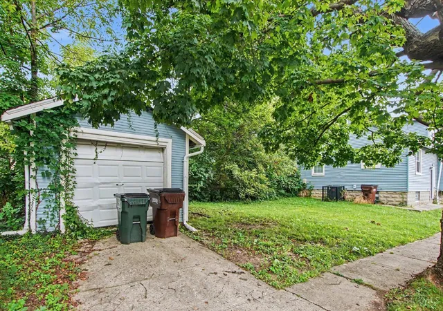 Photo 4 of Single family home for sale at 6801 Betts Ave, North College Hill, OH 45239 | MLS# 1890804 | Listing updated on 2026-09-11
