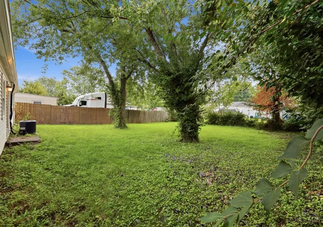 Photo 4 of Single family home for sale at 3283 Ainsworth Dr, Green Twp, OH 45251 | MLS# 1890219 | Listing updated on 2026-10-26