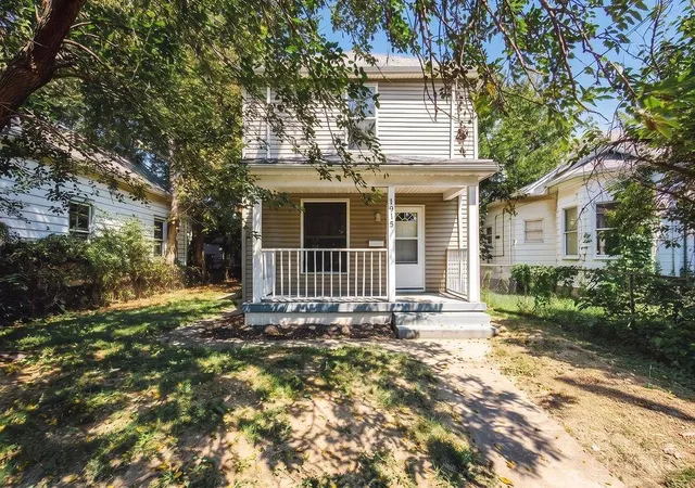 Photo 1 of Single family home for sale at 1915 Woodlawn Ave, Middletown, OH 45044 | MLS# 1892657 | Listing updated on 2026-09-16