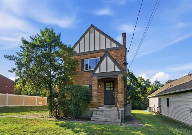 Photo 3 of Multi family home for sale at 3321 Hanna Ave, Cincinnati, OH 45211 | MLS# 1891719 | Listing updated on 2026-09-03