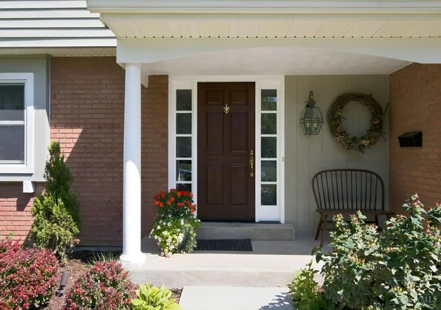 Photo 3 of Single family home for sale at 5316 Quailwood Ct, Green Twp, OH 45238 | MLS# 1891954 | Listing updated on 2026-09-12