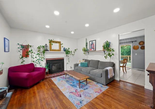 Photo 2 of Single family home for sale at 3736 Benhill Dr, Colerain Twp, OH 45247 | MLS# 1892672 | Listing updated on 2026-09-10