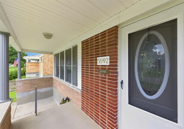 Photo 4 of Sale Pending at 5592 N Glen Rd, Cincinnati, OH 45248 | MLS# 1892767 | Listing updated on 2026-09-08