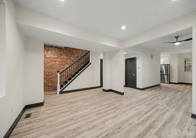 Photo 4 of Single family home for sale at 112 Valencia, Cincinnati, OH 45219 | MLS# 1892757 | Listing updated on 2026-09-04
