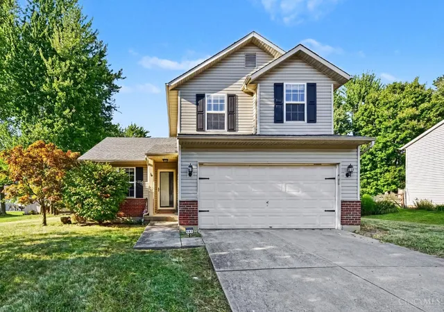 Photo 1 of Single family home for sale at 682 Bobolink Ct, Union Twp, OH 45244 | MLS# 1892635 | Listing updated on 2026-09-15