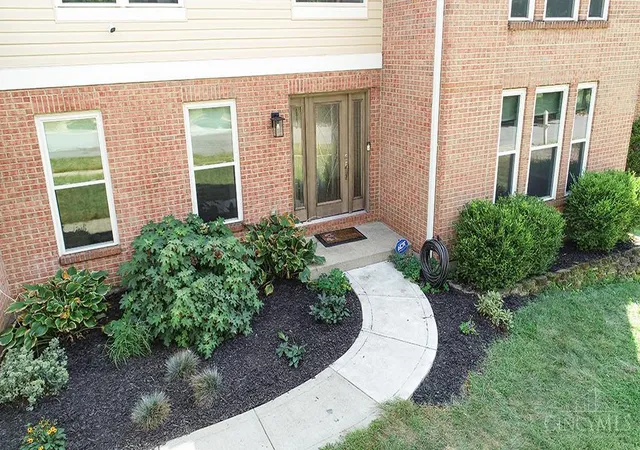 Photo 2 of Single family home for sale at 8721 Rupp Farm Dr, West Chester, OH 45069 | MLS# 1892745 | Listing updated on 2026-09-09