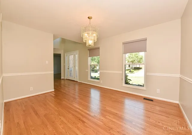Photo 4 of Single family home for sale at 8721 Rupp Farm Dr, West Chester, OH 45069 | MLS# 1892745 | Listing updated on 2026-09-09