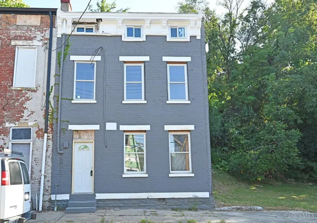 Photo 1 of Multi family home for sale at 38 E Clifton Ave, Cincinnati, OH 45202 | MLS# 1892818 | Listing updated on 2026-09-03