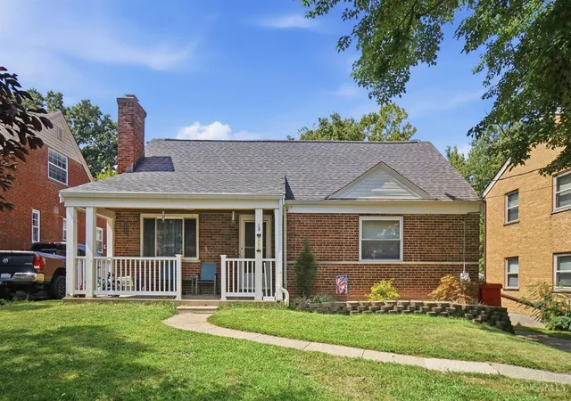Photo 1 of Single family home for sale at 1111 Betty Ln, Delhi Twp, OH 45238 | MLS# 1887576 | Listing updated on 2026-09-04