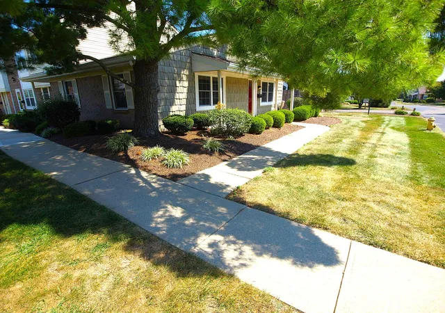 Photo 2 of Condo for sale at 3370 Amberway Ct, Colerain Twp, OH 45251 | MLS# 1892821 | Listing updated on 2026-09-15