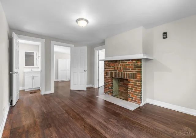 Photo 3 of Single family home for sale at 6212 Desmond St, Cincinnati, OH 45227 | MLS# 1892806 | Listing updated on 2026-09-09