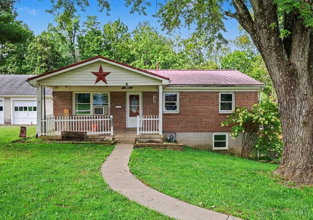 Photo 1 of Single family home for sale at 111 Greystone Dr, Hillsboro, OH 45133 | MLS# 1892521 | Listing updated on 2026-10-06