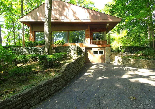Photo 2 of Single family home for sale at 9460 Maple Knoll Dr, Colerain Twp, OH 45251 | MLS# 1892830 | Listing updated on 2026-09-15