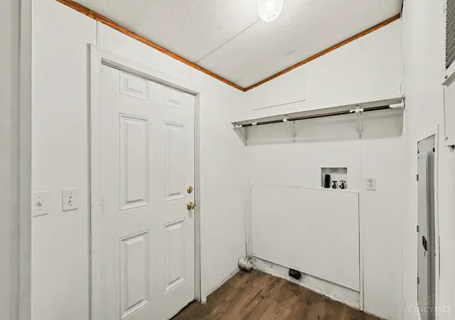 Photo 3 of Sale Pending at 16777 Malady Rd, Sterling Twp, OH 45154 | MLS# 1892389 | Listing updated on 2026-09-08