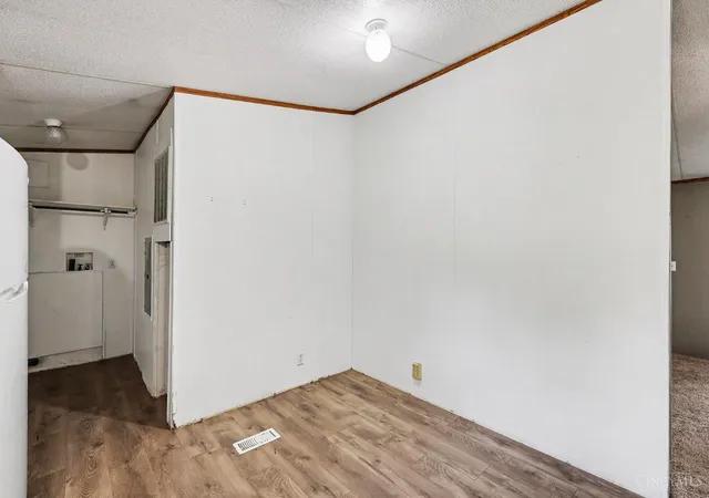 Photo 4 of Sale Pending at 16777 Malady Rd, Sterling Twp, OH 45154 | MLS# 1892389 | Listing updated on 2026-09-08