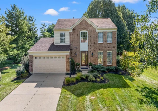 Photo 1 of Sale Pending at 218 Silver Fox Ct, Loveland, OH 45140 | MLS# 1892835 | Listing updated on 2026-09-11