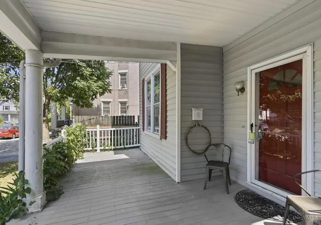 Photo 3 of Sale Pending at 413 Southview Ave, Cincinnati, OH 45219 | MLS# 1892829 | Listing updated on 2026-09-14