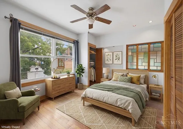 Photo 2 of Sale Pending at 3009 Marshall Ave, Cincinnati, OH 45220 | MLS# 1892295 | Listing updated on 2026-09-06