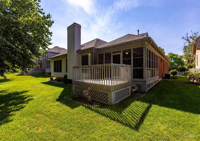 Photo 2 of Sale Pending at 7176 Eagles Wing Dr, West Chester, OH 45069 | MLS# 1891443 | Listing updated on 2026-09-14