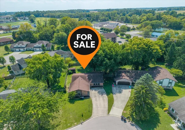 Photo 2 of Single family home for sale at 1348 Westmoor Dr, Wilmington, OH 45177 | MLS# 1892872 | Listing updated on 2026-09-14