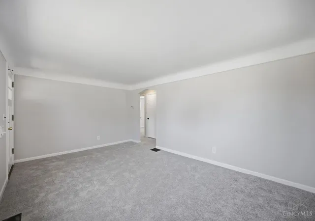 Photo 4 of Single family home for sale at 1701 Centerridge Ave, North College Hill, OH 45231 | MLS# 1892619 | Listing updated on 2026-09-11