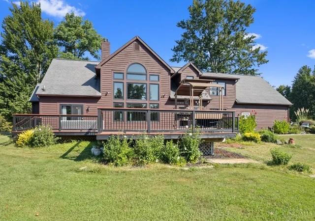 Photo 4 of Single family home for sale at 1613 W Concord Rd, Pierce Twp, OH 45102 | MLS# 1892568 | Listing updated on 2026-09-21