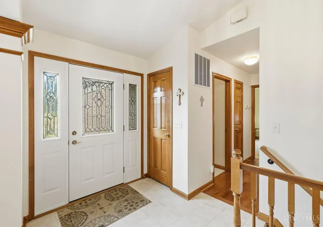 Photo 3 of Single family home for sale at 5638 Glenbrook Ct, Mason, OH 45040 | MLS# 1892922 | Listing updated on 2026-09-14