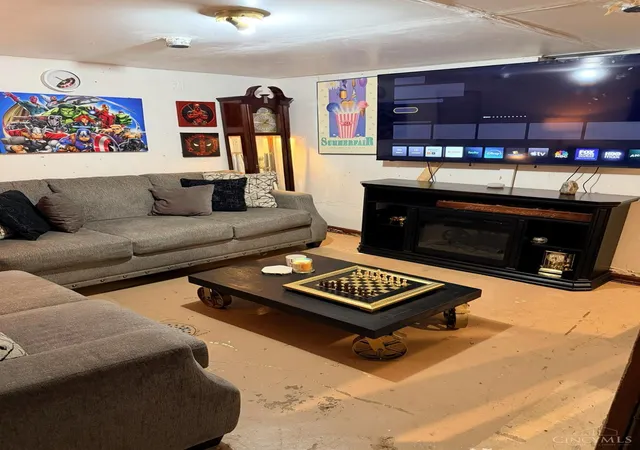 Photo 4 of Single family home for sale at 1001 Rutledge Ave, Cincinnati, OH 45205 | MLS# 1892903 | Listing updated on 2026-09-07