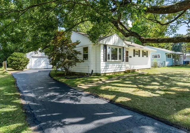 Photo 1 of Single family home for sale at 298 Linton, Wilmington, OH 45177 | MLS# 1892923 | Listing updated on 2026-09-08