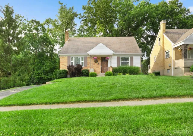 Photo 1 of Single family home for sale at 2888 Mount Airy Ave, Green Twp, OH 45239 | MLS# 1892846 | Listing updated on 2026-09-04