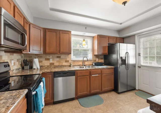 Photo 3 of Single family home for sale at 2888 Mount Airy Ave, Green Twp, OH 45239 | MLS# 1892846 | Listing updated on 2026-09-04
