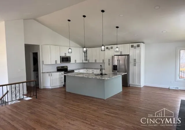 Photo 2 of Single family home for sale at 2559 Concordgreen Dr, Anderson Twp, OH 45244 | MLS# 1889296 | Listing updated on 2026-09-08
