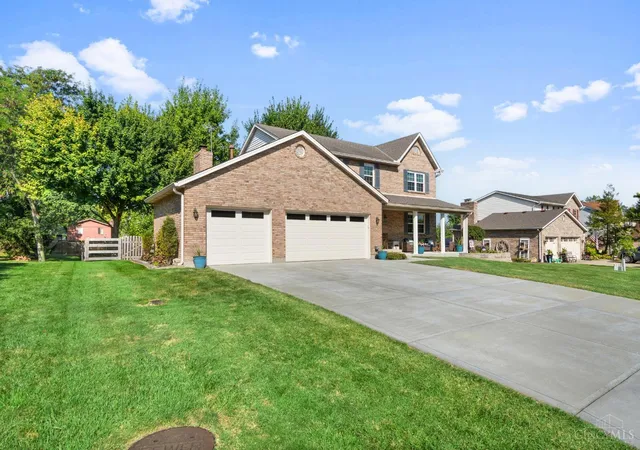 Photo 2 of Single family home for sale at 5833 Jenny Marie Ct, Fairfield Twp, OH 45011 | MLS# 1892842 | Listing updated on 2026-09-04