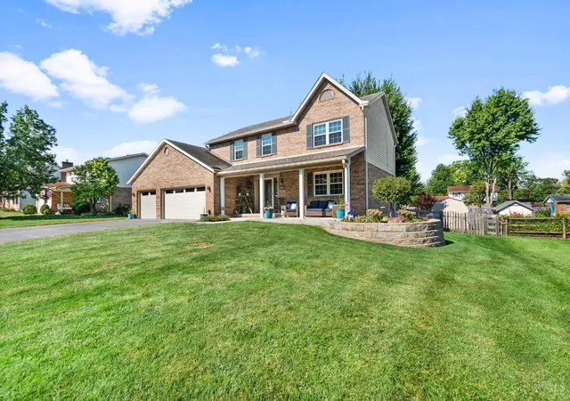 Photo 3 of Single family home for sale at 5833 Jenny Marie Ct, Fairfield Twp, OH 45011 | MLS# 1892842 | Listing updated on 2026-10-03