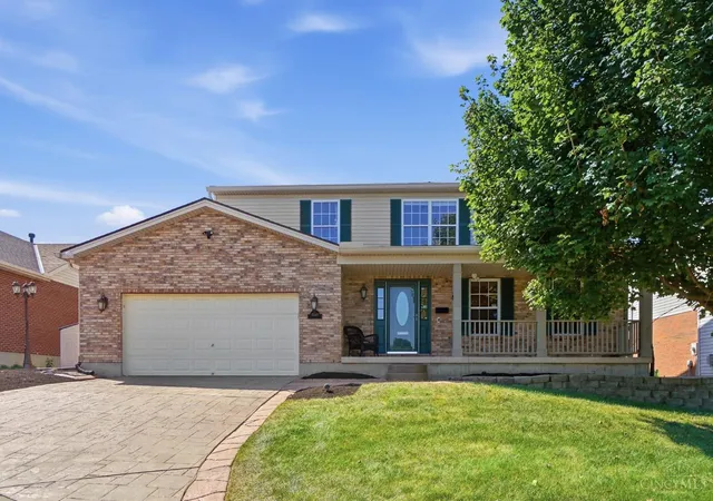 Photo 2 of Single family home for sale at 9340 Oliver Knoll Ct, Fairfield, OH 45014 | MLS# 1892711 | Listing updated on 2026-09-12