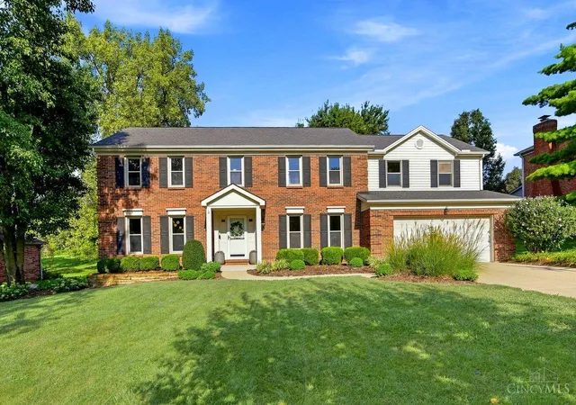 Single family home for sale at 9985 Meadow Hills Dr, West Chester, OH 45241 | MLS# 1892928